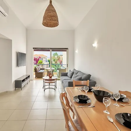 Casseiopia Penthouse Apartment *